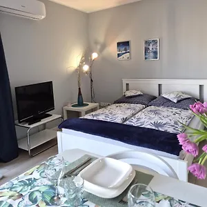 Elegant & Cosy Apartment
